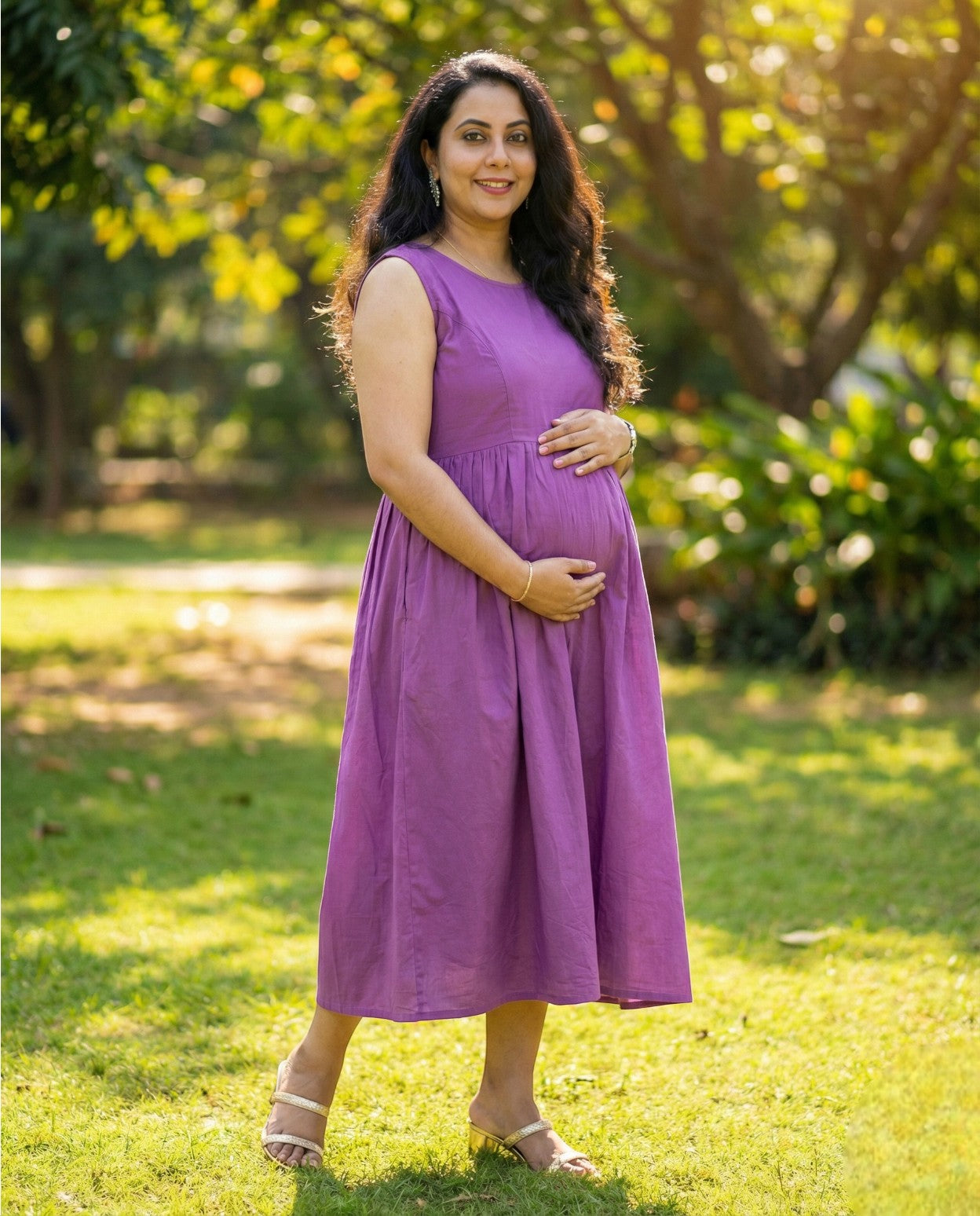 Stylish Mom and To Be Frock with Over Coat-Maternity Cum Feeding