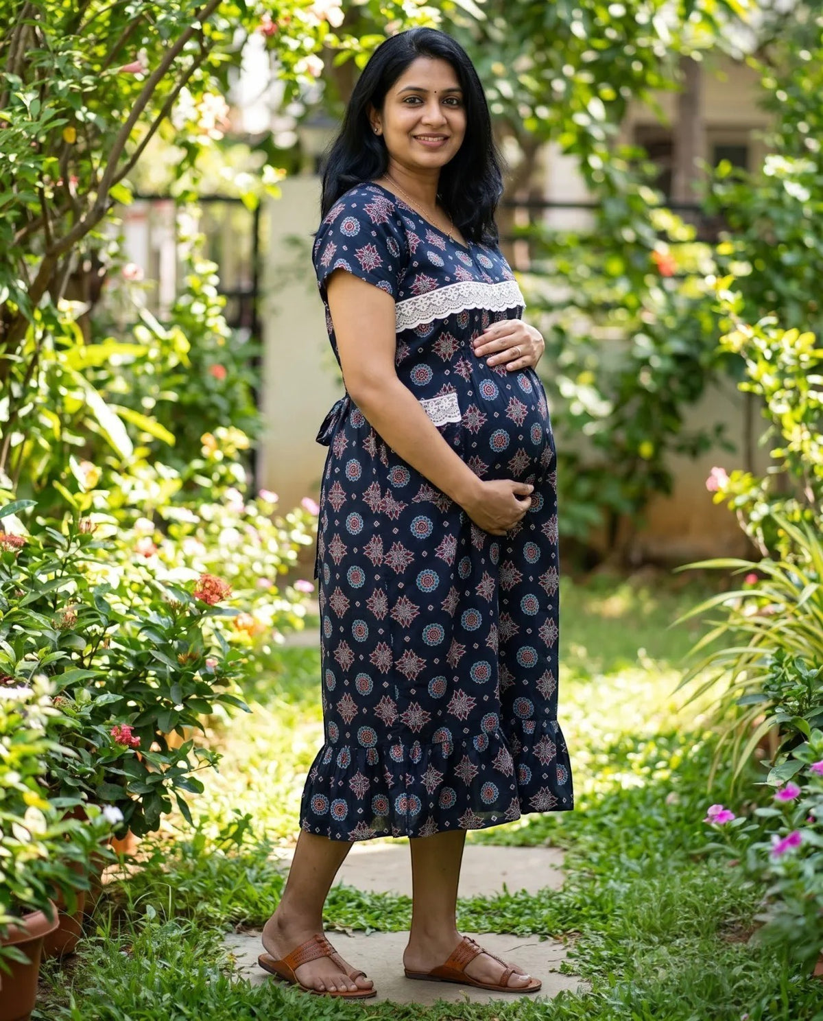 Homey frocks with lace on yoke- Maternity Cum Feeding