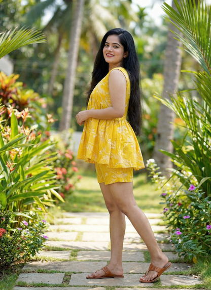 Chic Shortees for Casual Outing-Soft Cotton Top & Shorts Set