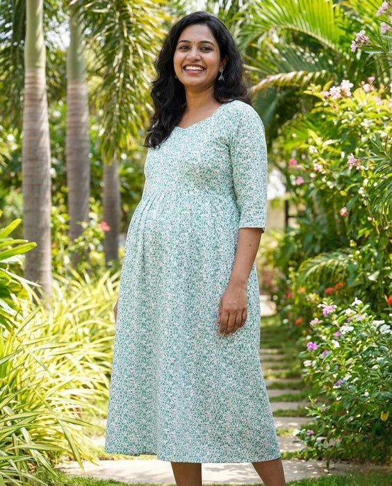 Long sleeved Flared Maternity cum Feeding Frock