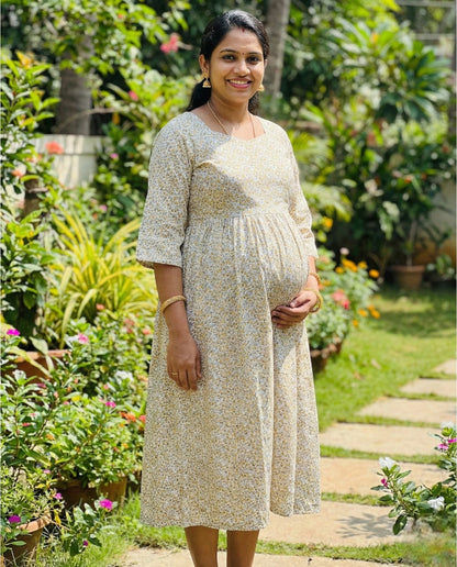Long sleeved Flared Maternity cum Feeding Frock