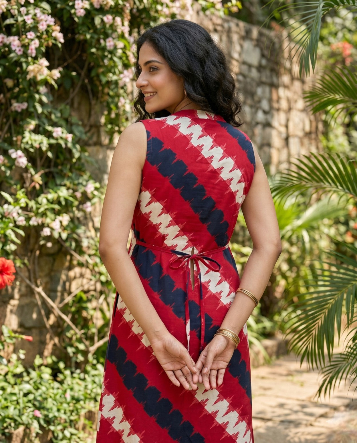 Trendy Sleeveless cotton Frocks with Tie