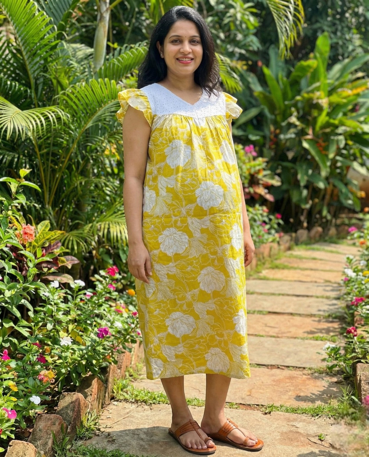 Butterfly Sleeved Maternity Cum Feeding Frock