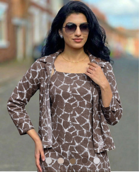 Stylish Spagatti Strapped Stretchable  Frock with Over Coat