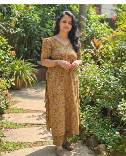 Ethnic Symmetric  Cotton Co-ord sets With Tussles-Pre Book