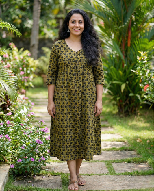 Stylish Aliya Cut Flared Frocks With Long Sleeves