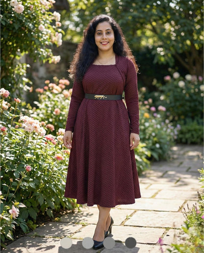 Stylish Square Neckline With Princess Panel Illusion Frock