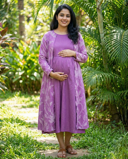 Stylish Mom and To Be Frock with Over Coat-Maternity Cum Feeding